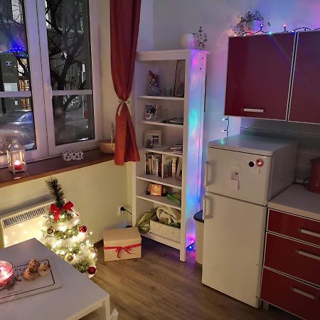 Basic, Quiet Apartment Close To Main Square Краков Экстерьер фото